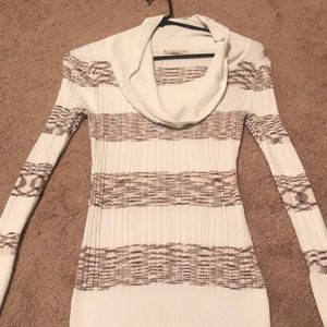 BRAND NEW long sleeve snug shirt